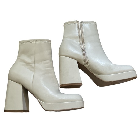 Steve Madden Kaleb ivory white platform square front booties ankle boot Sz 6 1/2 - Picture 4 of 9